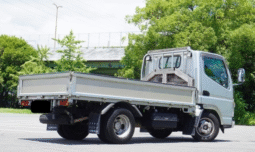 MITSUBISHI  CANTER  GUTS  2003