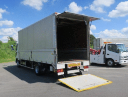 MITSUBISHI  Fuso Fighter 2006