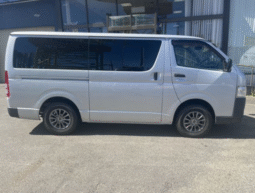 TOYOTA   Hiace   2015
