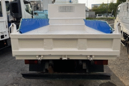 MITSUBISHI  CANTER  2013