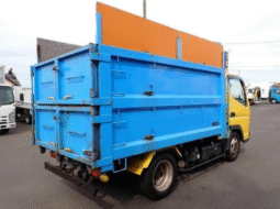 MITSUBISHI  FUSO  CANTER  2015