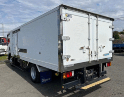 
										ISUZU  ELF  2013 full									