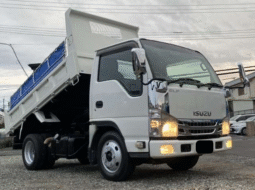 ISUZU  ELF 2013