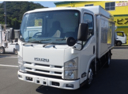 ISUZU  ELF  2013