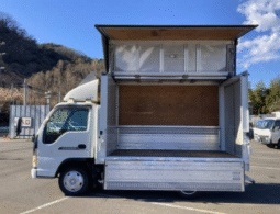 NISSAN  CONDOR  2003