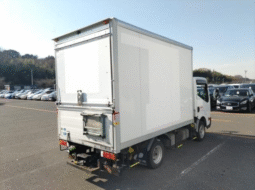 NISSAN  ATLAS  BOXBODY  TRUCK  2014