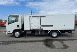 
										ISUZU  ELF  2013 full									