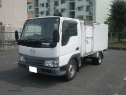 MAZDA  TITAN  2010