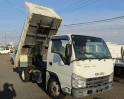 ISUZU  ELF  2012