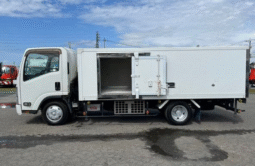 
										ISUZU  ELF  2013 full									