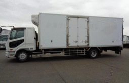 MITSUBISHI  FUSO  FIGHTER  2015