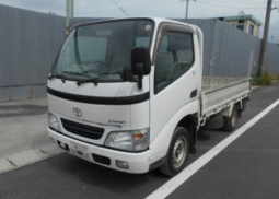 TOYOTA  DYNA  2004