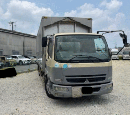 MITSUBISHI  FUSO  FIGHTER  2010