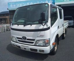 TOYOTA  DYNA  2010