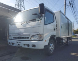 TOYOTA  DYNA  2009