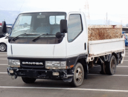 MITSUBISHI  CANTER  GUTS  2001