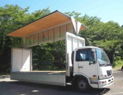 NISSAN  CONDOR  2006