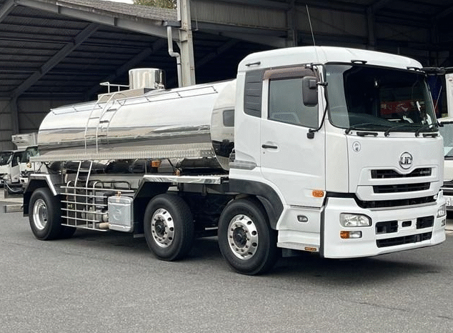
								NISSAN  DIESEL  QUON  2012 full									