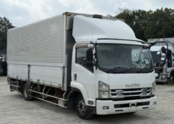 ISUZU  FORWARD  2014