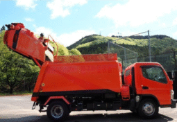 MITSUBISHI  CANTER  2012