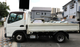 MITSUBISHI  FUSO  CANTER  2015