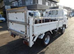 NISSAN  CONDOR  2006