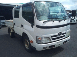 TOYOTA  DYNA  2010