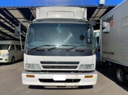 ISUZU  FORWARD  2005