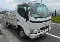 TOYOTA  DYNA  2004