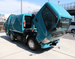 MITSUBISHI  FUSO  CANTER  2010