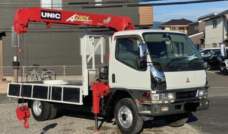 
								MITSUBISHI  CANTER  2000 full									