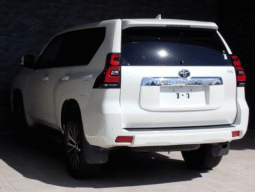 TOYOTA  LAND  CRUISER  PRADO  2019