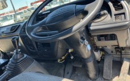 ISUZU  FORWARD  2005