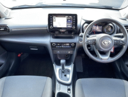 TOYOTA  YARIS  CROSS  2022