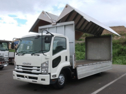 ISUZU  FORWARD  2009
