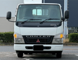 MITSUBISHI  CANTER  GUTS  2004