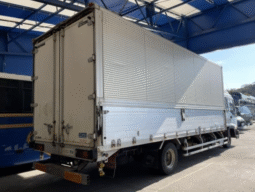 ISUZU  FORWARD  2005