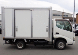 TOYOTA  TOYOACE  2006