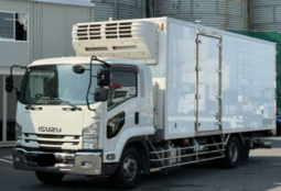 ISUZU  FORWARD  2015