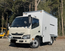 HINO  DUTRO  BOXBODY  TRUCK  2017