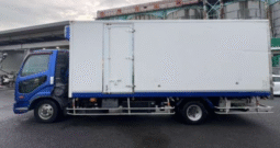 MITSUBISHI  FUSO  FIGHTER  2015