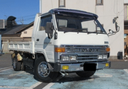 TOYOTA  DYNA  1990