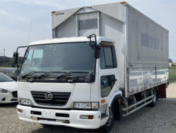 NISSAN  CONDOR  2011