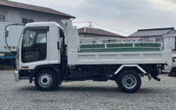 ISUZU  FORWARD  2006