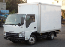 ISUZU  ELF  2013