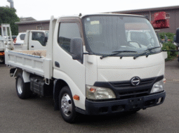 HINO  DUTRO  2012