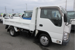 ISUZU  ELF  2012