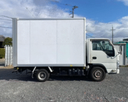 ISUZU  ELF  BOXBODY  TRUCK  2009