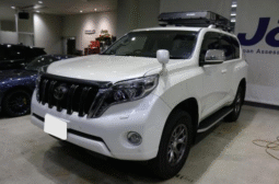 TOYOTA  LAND  CRUISER  PRADO  2017