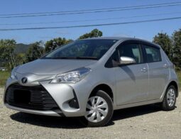 TOYOTA  VITZ  2017